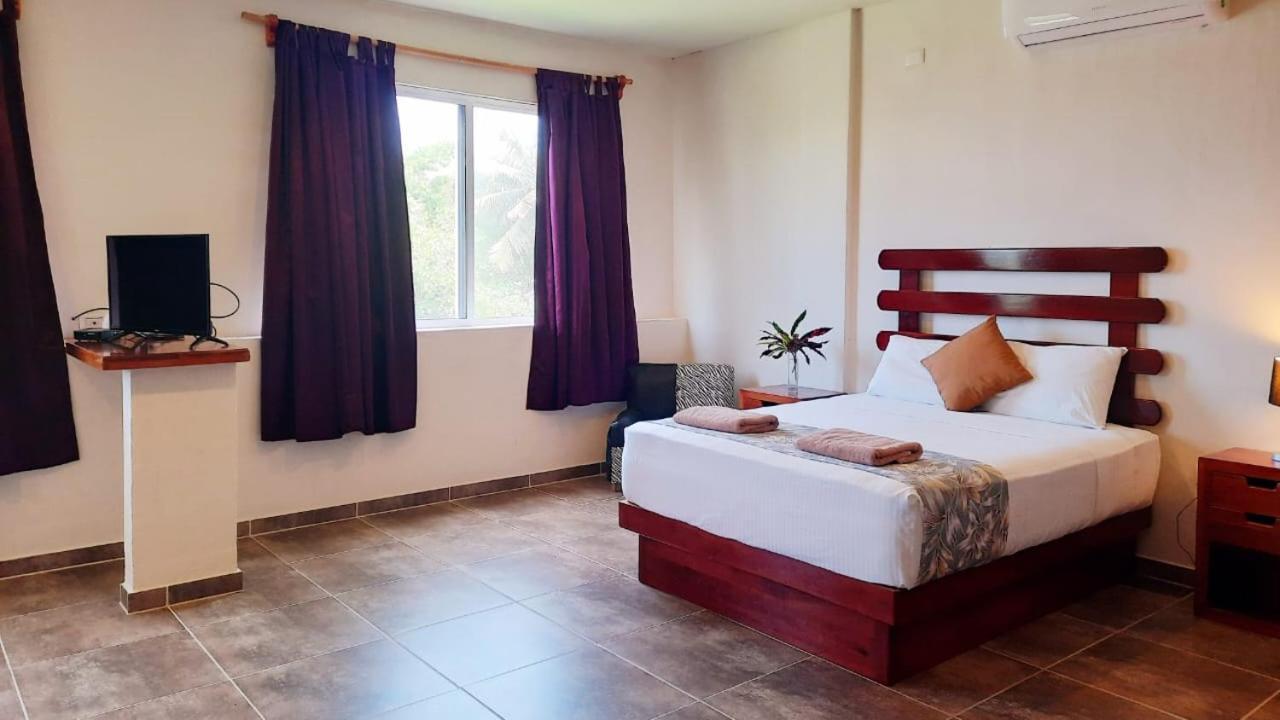 Porto Coral Hotel & Suites Chetumal Luaran gambar